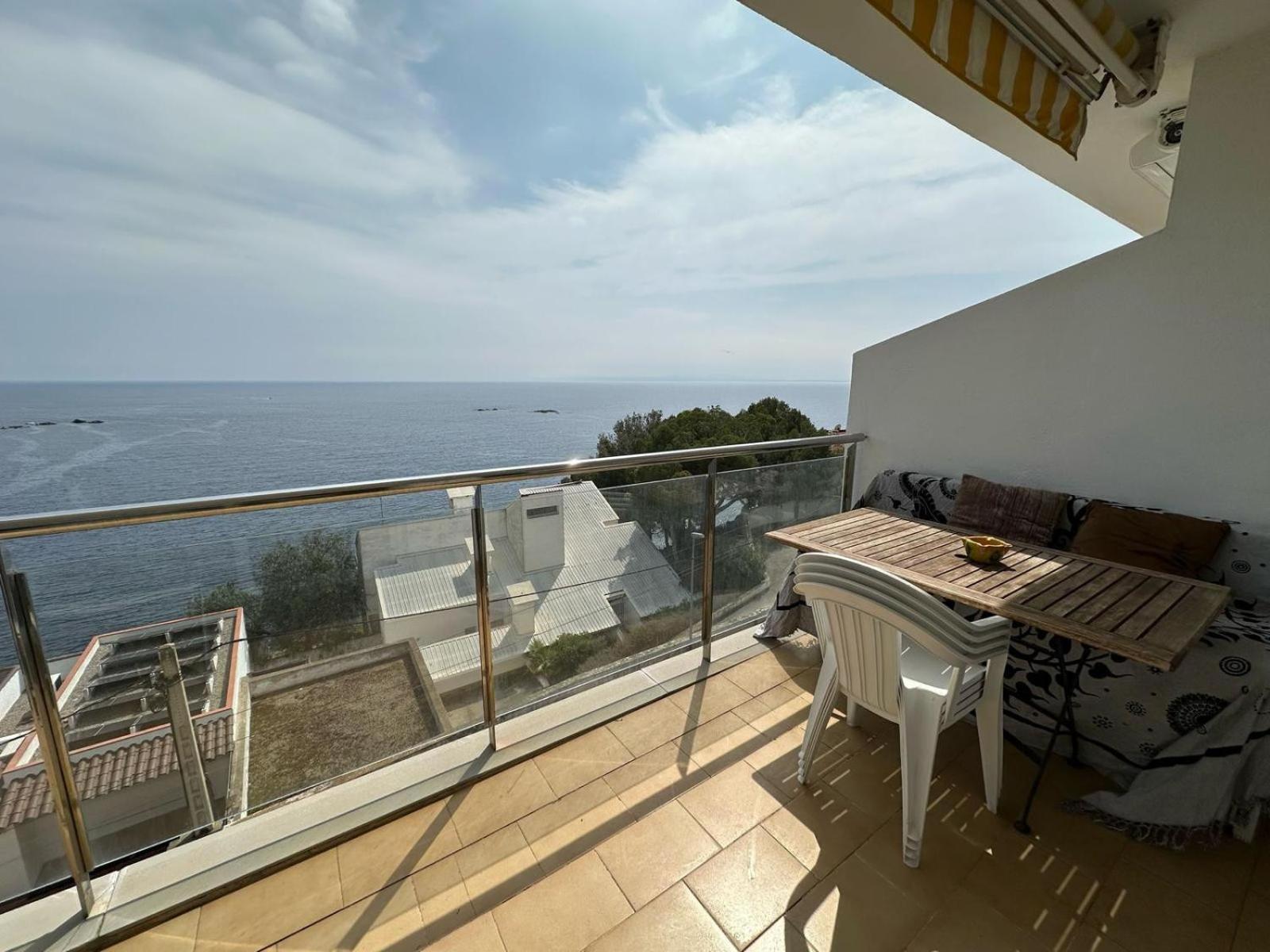 Apartamento Vista Mar Y Parking En Roses Av-27 Exterior photo